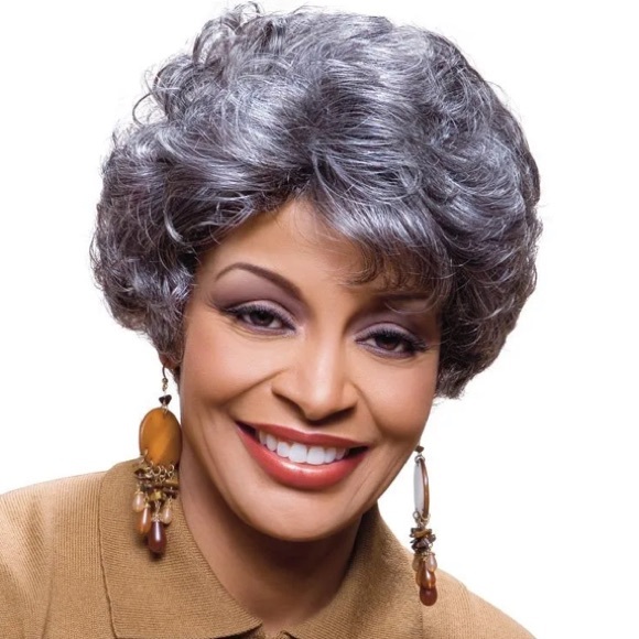 VIVICA A. FOX silver wig - Picture 2 of 11